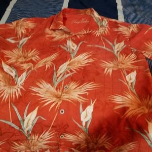 Size small tommy bahama